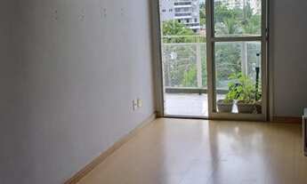 Imagem 2: JOIA DA BARRA Apartamento com 2 dormitórios