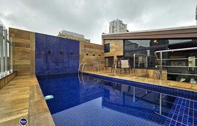 Imagem 2: Imperdível casa à venda em Santos-SP, Boqueirão! 4 quartos, 4 suítes, 2 salas, 3 banheiros