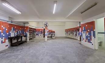 Imagem 5: Galpão Comercial para Locação em Santos-SP: 1 Sala, 2 Banheiros, 4 Vagas - Vila Nova (336m