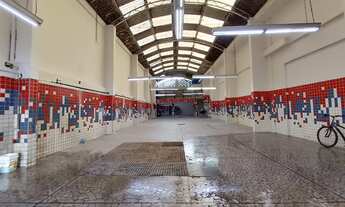 Imagem 4: Galpão Comercial para Locação em Santos-SP: 1 Sala, 2 Banheiros, 4 Vagas - Vila Nova (336m