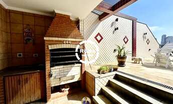 Imagem 5: Magnífica Casa à Venda em Santos-SP, Bairro Embaré: 3 Quartos, 3 Suítes, 2 Salas, 8 Banhei