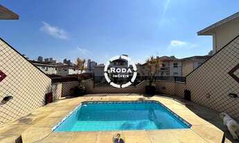 Imagem 2: Magnífica Casa à Venda em Santos-SP, Bairro Embaré: 3 Quartos, 3 Suítes, 2 Salas, 8 Banhei