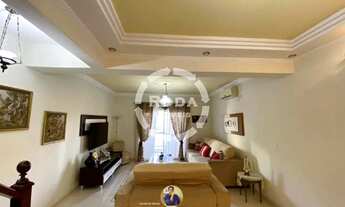 Imagem 6: Imperdível: Casa à venda em Santos-SP, no Embaré, com 5 quartos, 3 suítes, 3 salas e muito