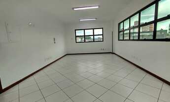 Imagem: Aluguel de Sala Comercial na Aparecida