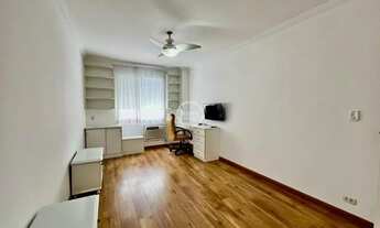 Imagem 4: Imóvel Exclusivo: Apartamento 2 Quartos Reformado no Gonzaga - 97m² - 1 vaga - Próximo à P