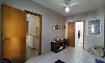 Imagem 4: Imperdível Casa à Venda em Santos-SP, no Gonzaga, com 3 Quartos, 3 Suítes, 2 Salas, 6 Banh