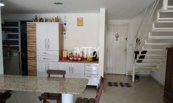 Imagem 5: Oportunidade única: Casa à venda em Piratininga, Niterói-RJ, com 3 quartos, 1 suíte e 160m