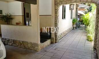Imagem 4: Magnifica casa triplex com anexo à venda em Santa Rosa, Niterói-RJ