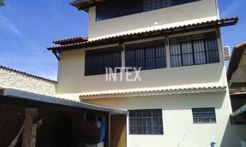 Imagem 2: Imóvel de Luxo em Itaipu: Casa com 4 quartos, 2 suítes, 2 salas, 4 banheiros e 272m² - Nit