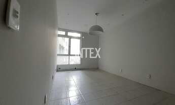 Imagem 6: Sala comercial de alto padrão à venda no Centro de Niterói-RJ: 6 salas, 4 banheiros, 130m²