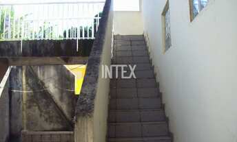 Imagem 3: Imperdível oportunidade! Casa com 3 quartos, 1 suíte, 3 banheiros, 3 vagas na garagem em F