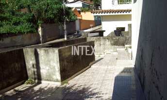 Imagem 5: Imperdível oportunidade! Casa com 3 quartos, 1 suíte, 3 banheiros, 3 vagas na garagem em F