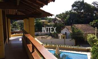 Imagem: Casa com 4 dormitórios à venda em Itacoatiara