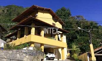 Imagem 3: Casa com 4 dormitórios à venda em Itacoatiara - Niterói/RJ