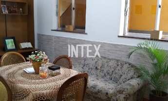 Imagem 7: Conjuto de casas( térreo e sobrado) para venda no Fonseca em um excelente localização