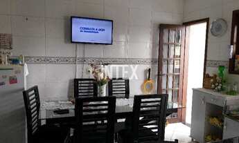 Imagem 6: Imperdível Casa à Venda em São Gonçalo-RJ, Alcântara: 3 Quartos, 2 Suítes, 2 Salas, 3 Banh