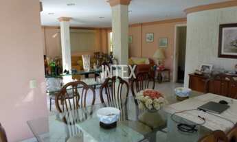 Imagem 6: Casa triplex com 4 quartos, sendo 4 suites e 3 vagas para venda em Pendotiba, Niterói-RJ