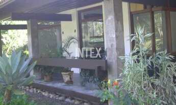 Imagem 2: Casa à venda em Pendotiba, dentro de condomínio fechado, com 5 quartos e 3 vagas