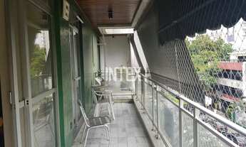 Imagem 2: Imperdível oportunidade de apartamento à venda em Icaraí-RJ, com 3 quartos, 1 suíte e 120m