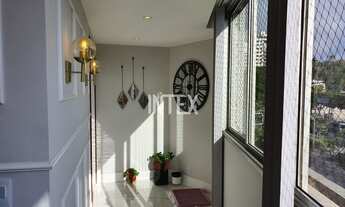 Imagem 2: Venda de Apartamento de Luxo em Icaraí - 4 Quartos, 2 Suítes, 3 Salas, 4 Banheiros - Niter