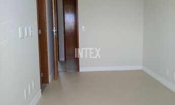 Imagem 2: Excelente casa duplex a venda em Itaipuaçú com 4 Quartos (3 Suítes) e 2 vagas