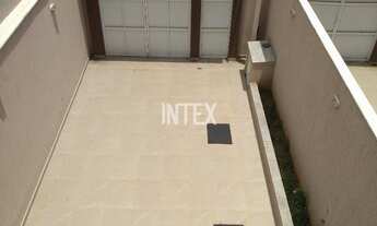 Imagem 3: Excelente casa duplex a venda em Itaipuaçú com 4 Quartos (3 Suítes) e 2 vagas