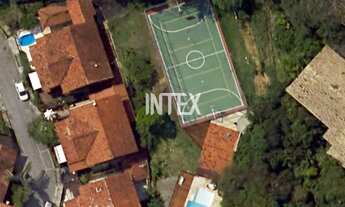 Imagem 7: Casa em Condomínio à Venda em Santa Rosa, Niterói-RJ: 3 quartos, 1 suíte, 2 salas, 4 banhe