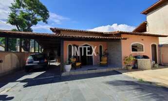 Imagem 3: Imperdível casa à venda em Niterói-RJ, Piratininga: 3 quartos, 1 suite, 2 salas, 3 banheir