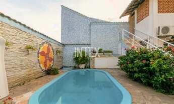 Imagem: Imperdível! Casa de luxo à venda em Niterói-RJ