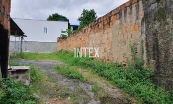 Imagem: Terreno à venda em São Gonçalo-RJ, bairro