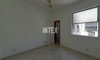 Imagem 7: Apê sala e quarto, aconchegante, sol da manhã, claro e arejado para alugar no Bairro de F