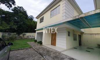 Imagem: Casa em Condomínio de Luxo em Pendotiba