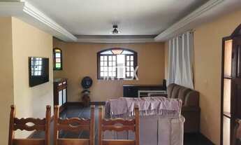 Imagem: Casa de luxo à venda em Piratininga, Niterói-RJ