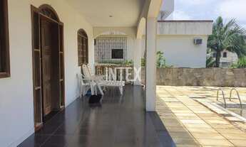 Imagem 6: Casa de luxo à venda em Piratininga, Niterói-RJ, com 5 quartos, 3 suítes e 6 vagas de gara