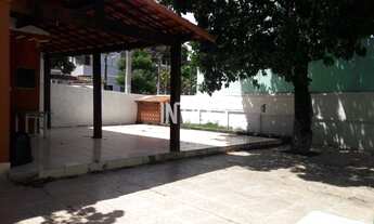 Imagem 3: Imperdível: Casa à venda no Centro de Maricá-RJ com 2 quartos, 1 sala, 2 banheiros, 3 vaga