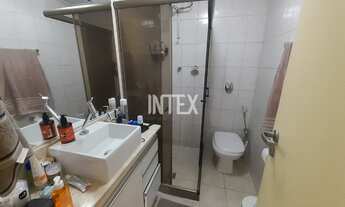 Imagem 5: Imperdível! Apartamento à venda em Icaraí-RJ, 3 quartos, 1 suíte, 100m², com vaga de garag