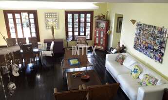 Imagem 6: Casa de luxo à venda em São Francisco, Niterói-RJ: 6 quartos, 4 suítes, 3 salas, 8 banheir