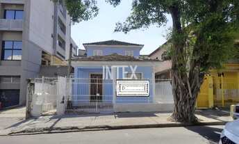 Imagem 2: Casa Comercial à Venda em Niterói-RJ, Fonseca: 8 Quartos, 1 Sala, 3 Banheiros, 1 Vaga, 290
