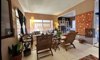 Imagem 7: Casa em Condomínio de Alto Padrão em Maria Paula, São Gonçalo-RJ: 3 Quartos, 1 Suítes, 2 S