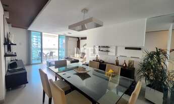 Imagem 3: Apartamento de Luxo à Venda em Icaraí: 3 Quartos, 1 Suíte, 1 Sala, 3 Banheiros, 2 Vagas de