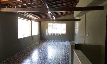 Imagem: Casa com terraço a venda em Niterói-RJ