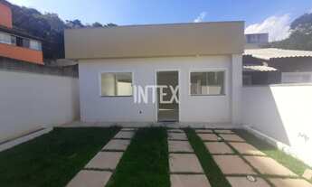 Imagem 3: Casa em Condomínio de 2 Quartos na Várzea das Moças, São Gonçalo-RJ: 1 suíte, 1 sala, 2 ba