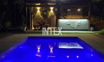 Imagem: Casa de alto padrão em condomínio no Pendotiba