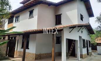 Imagem 6: Imponente residência de 4 quartos no Engenho do Mato, Niterói-RJ: 1 suíte, 1 sala, 4 banhe