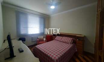 Imagem 8: Casa de Luxo à Venda em Niterói-RJ, São Francisco: 5 Quartos, 2 Suítes, 3 Salas, 4 Banheir