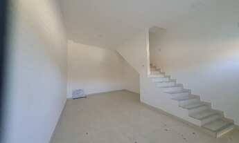 Imagem 2: Imperdível oportunidade! Casa à venda em Maria Paula, São Gonçalo-RJ: 2 quartos, 1 suíte