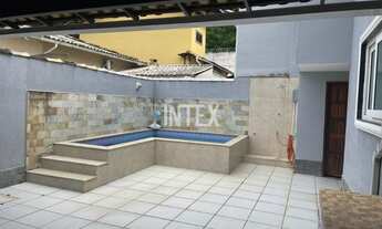 Imagem: Casa de luxo em condomínio com 4 suítes