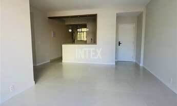 Imagem 2: Apartamento de 3 quartos e 1 suíte c/closet, em Icaraí, Niterói-RJ: 104m², sala ampla, 2 b
