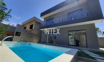 Imagem 4: Imperdível Casa à Venda em Itaipu, Niterói-RJ: 4 Quartos, 4 Suítes, 2 Salas, 4 Banheiros