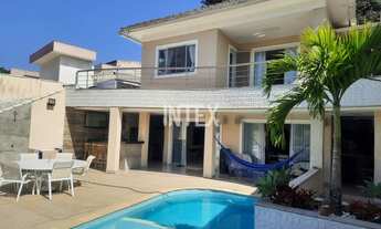 Imagem 3: Casa de Luxo em Condomínio com 4 Quartos e 3 Suítes em Várzea das Moças, Niterói-RJ